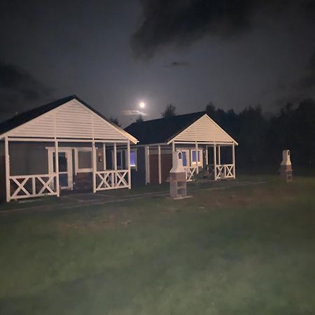 Dzika Plaza Wierzchucino Buitenkant foto